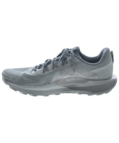 NIKE 運動鞋