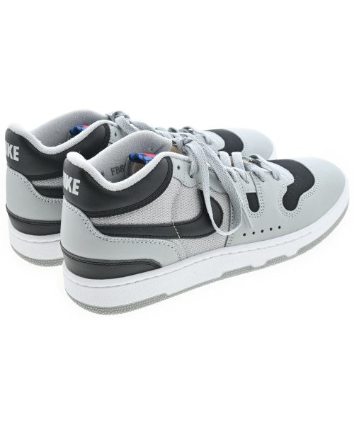NIKE 運動鞋
