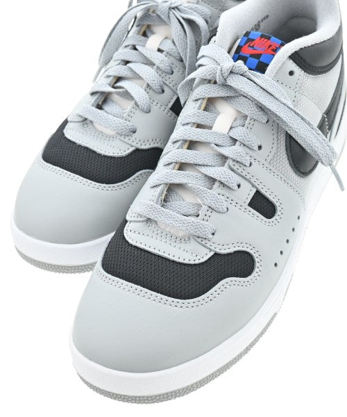 NIKE 運動鞋
