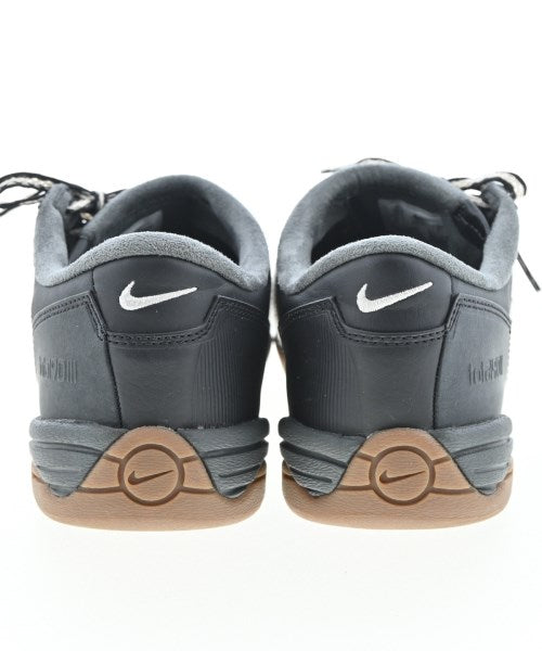 NIKE 運動鞋