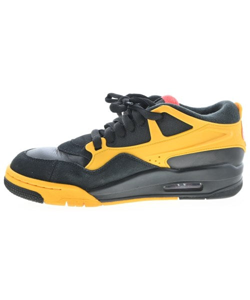 NIKE 運動鞋