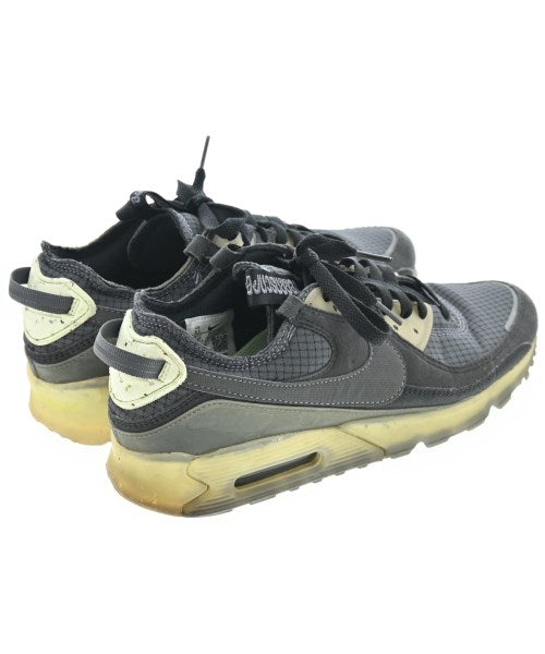 NIKE 運動鞋