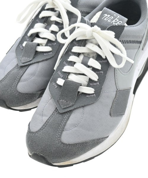 NIKE 運動鞋
