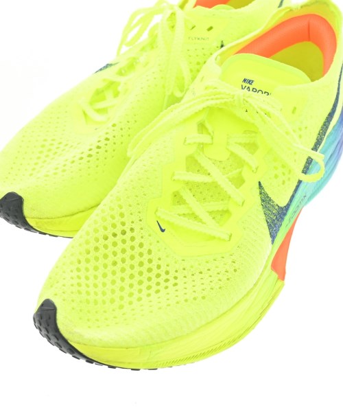 NIKE 運動鞋