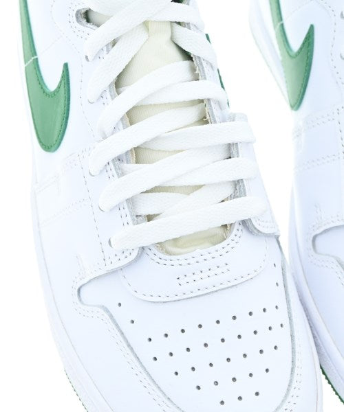 NIKE 運動鞋