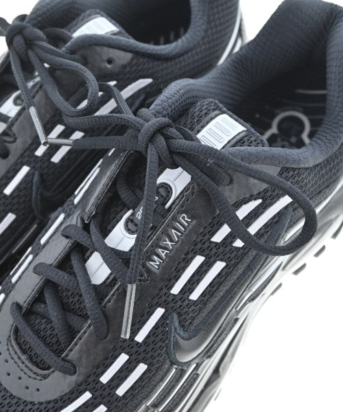 NIKE 運動鞋