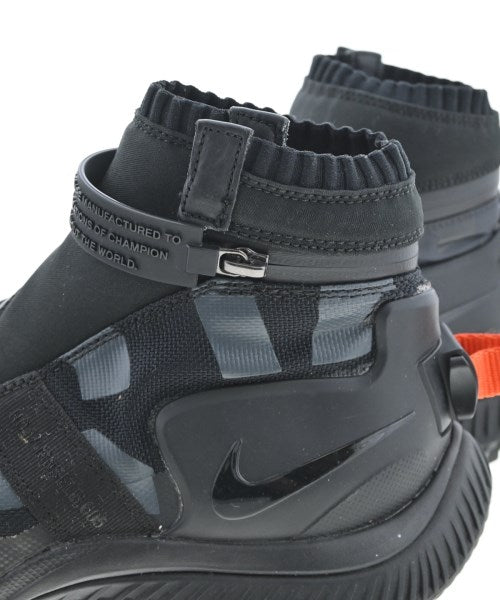 NIKE 運動鞋