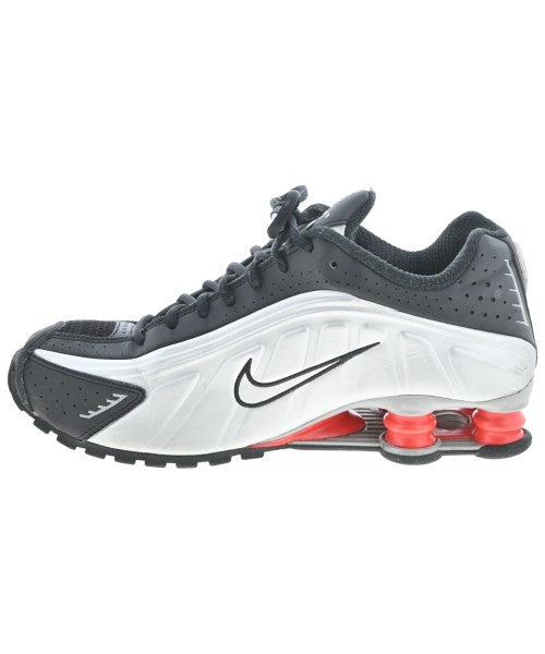 NIKE 運動鞋