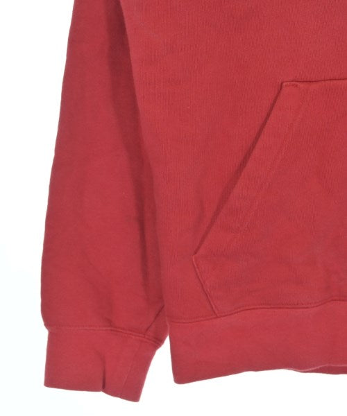 Supreme 連帽衫