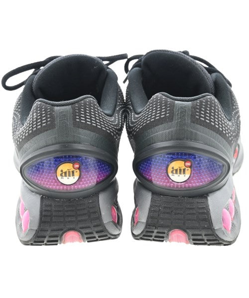 NIKE 運動鞋