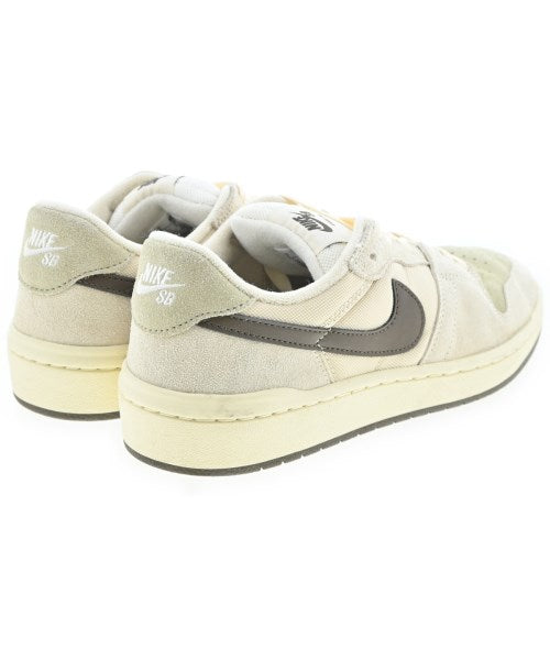 NIKE 運動鞋