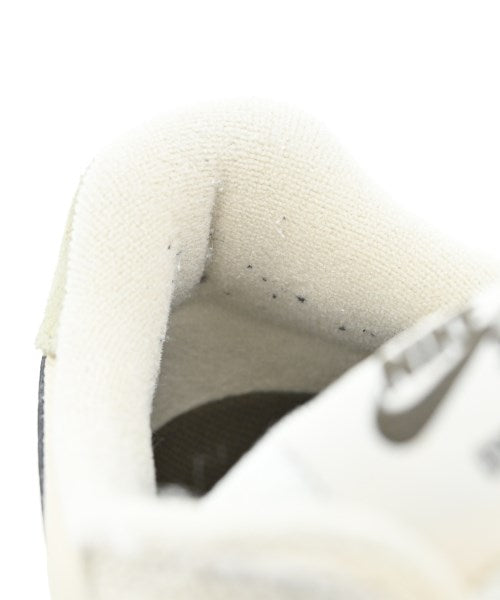 NIKE 運動鞋