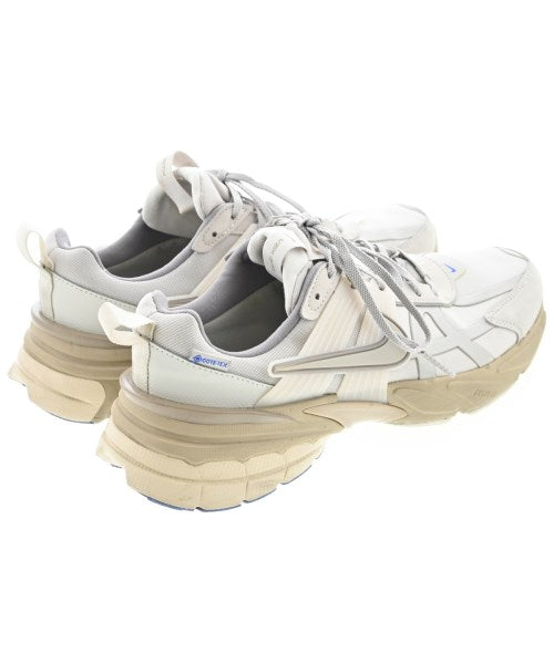NIKE 運動鞋