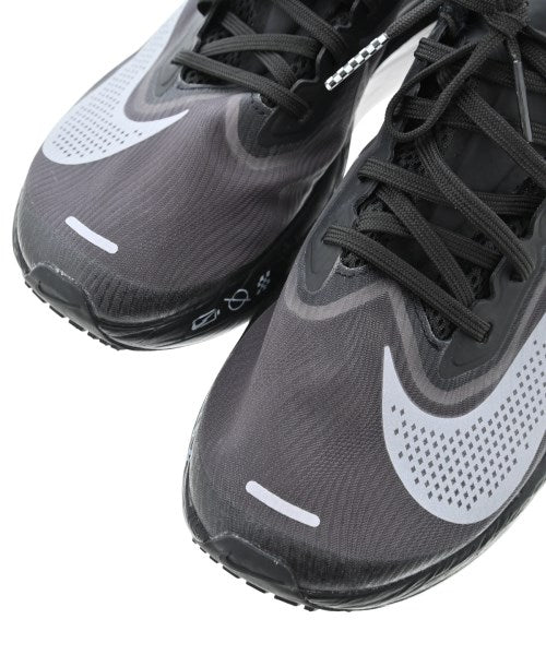 NIKE 運動鞋