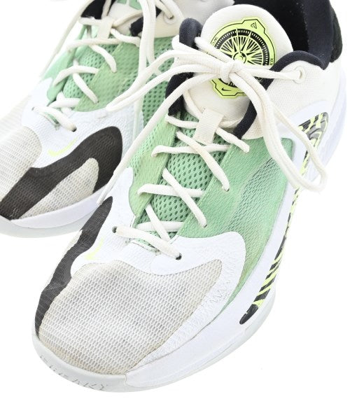 NIKE 運動鞋