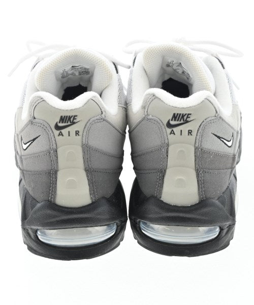 NIKE 運動鞋