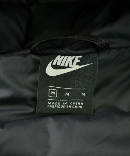 NIKE 羽絨夾克/背心