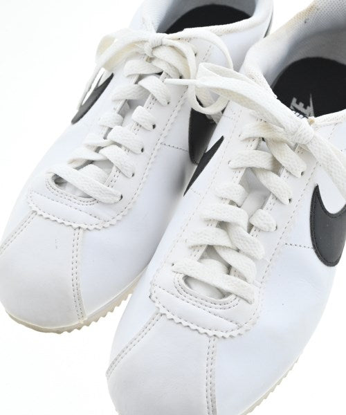 NIKE 運動鞋