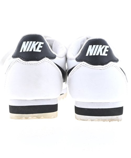 NIKE 運動鞋