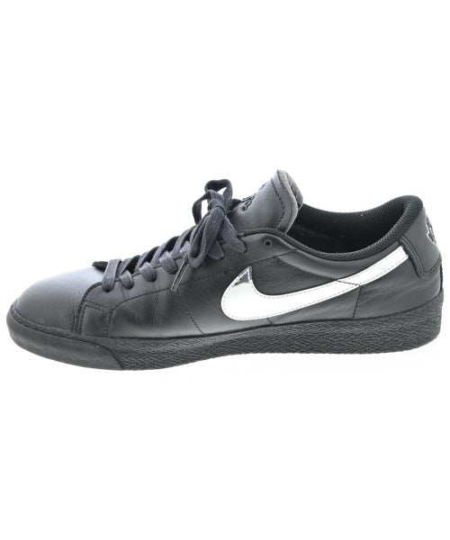 NIKE 運動鞋