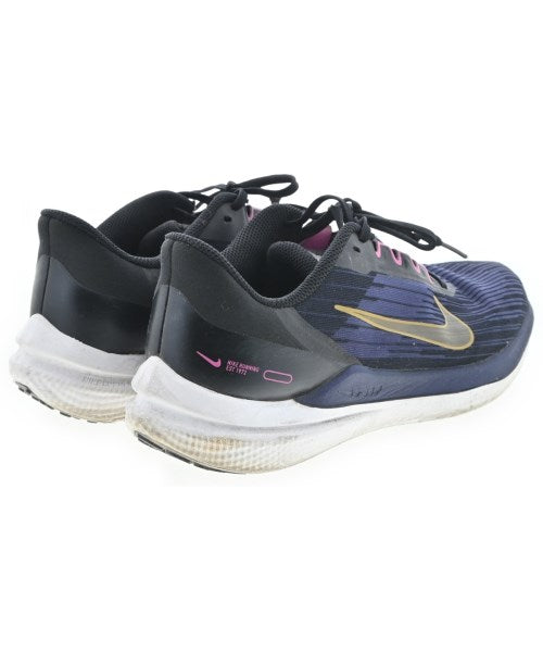 NIKE 運動鞋
