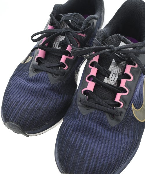NIKE 運動鞋