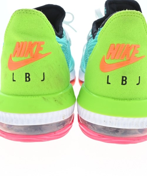 NIKE 運動鞋