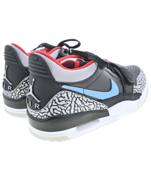 NIKE 運動鞋