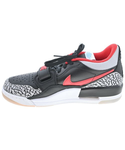 NIKE 運動鞋