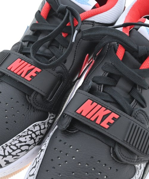 NIKE 運動鞋