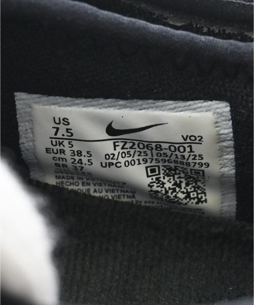 NIKE 運動鞋