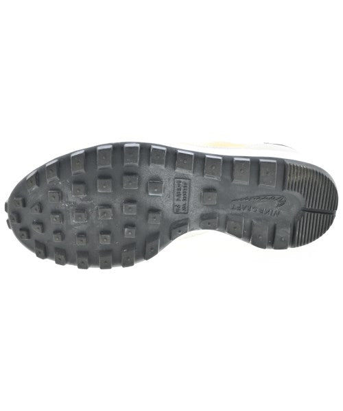 NIKE 運動鞋