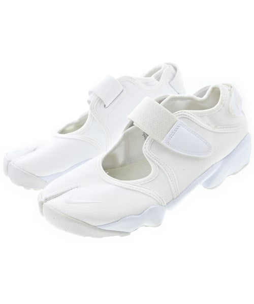 NIKE 運動鞋