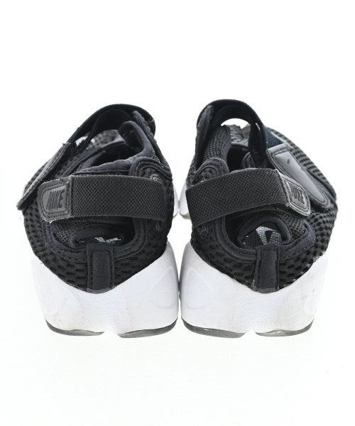 NIKE 運動鞋