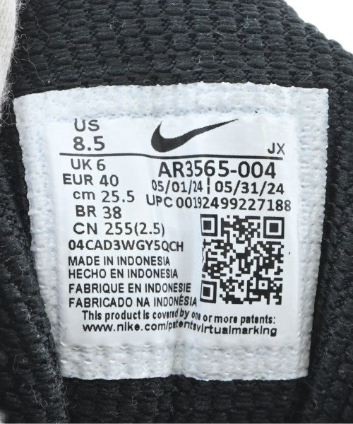 NIKE 運動鞋