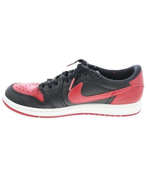 NIKE 運動鞋