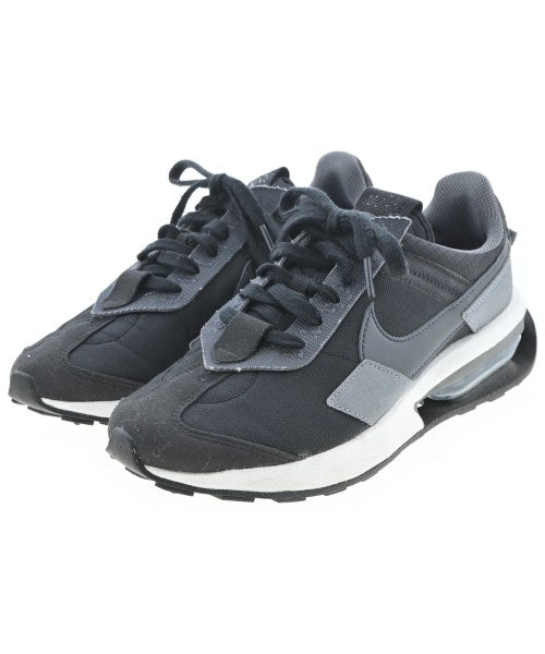 NIKE 運動鞋
