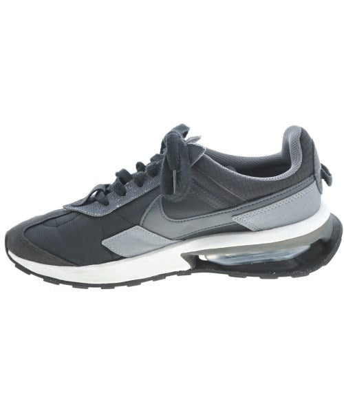 NIKE 運動鞋