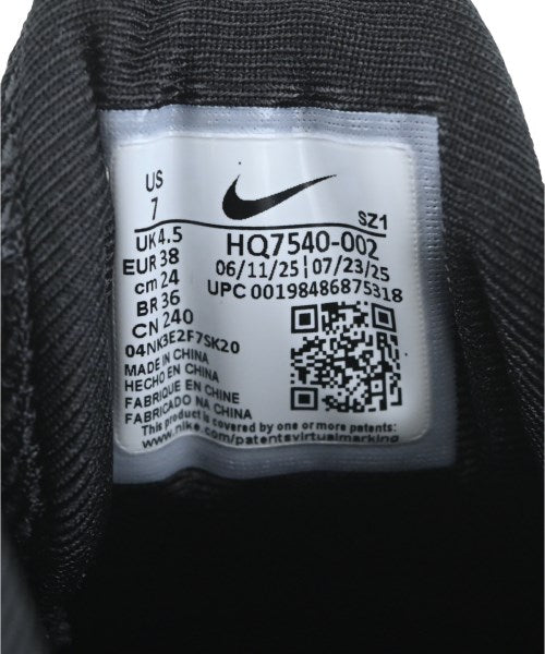 NIKE 運動鞋