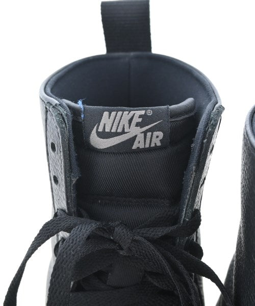 NIKE 運動鞋