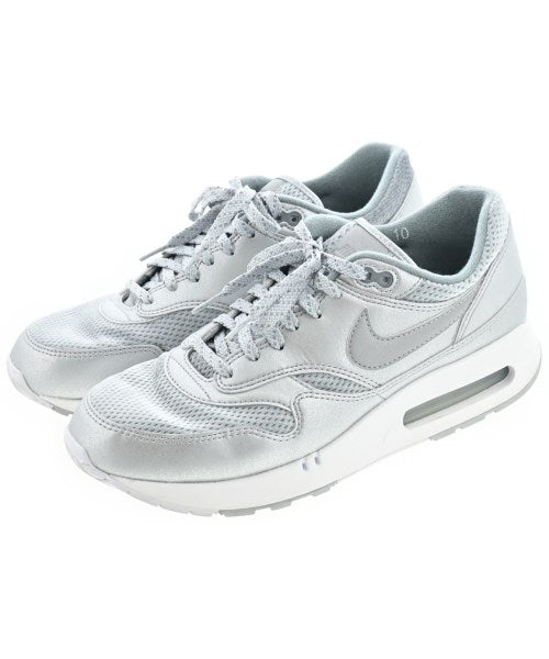 NIKE 運動鞋