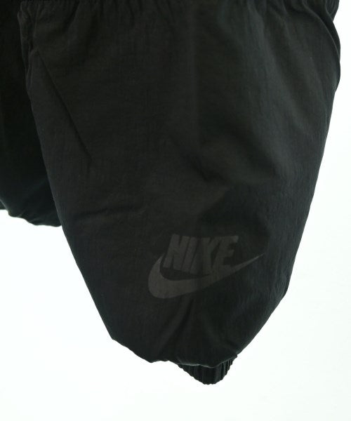 NIKE 羽絨夾克/背心
