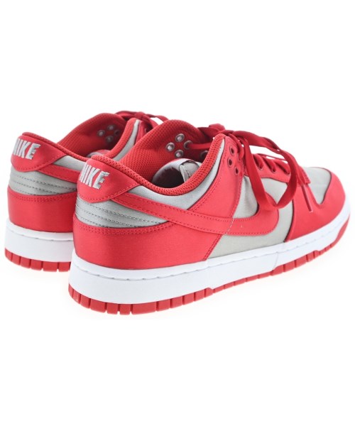 NIKE 運動鞋