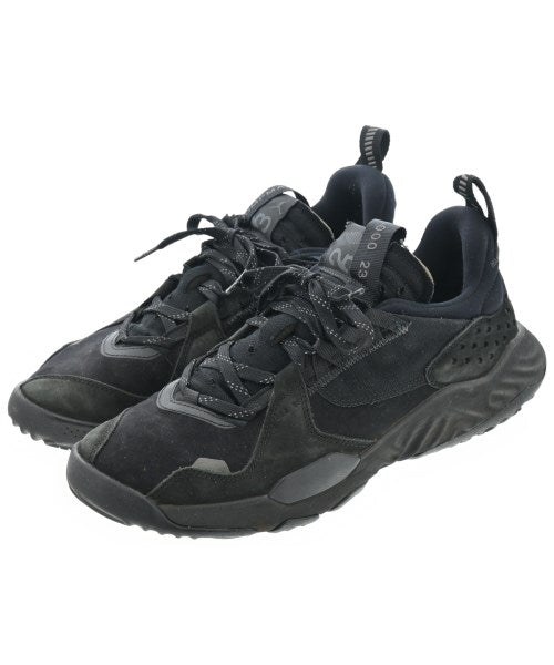NIKE 運動鞋