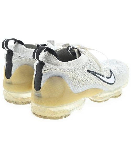 NIKE 運動鞋