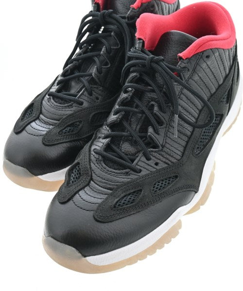 NIKE 運動鞋