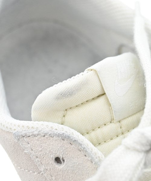 NIKE 運動鞋