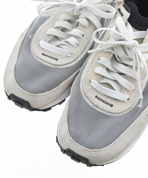 NIKE 運動鞋