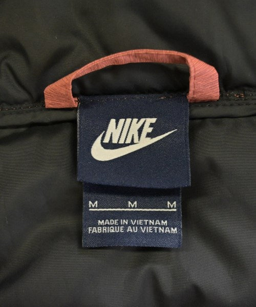 NIKE 羽絨夾克/背心