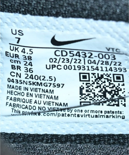 NIKE 運動鞋
